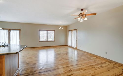 7115 Van Wagener Rd, London OH  43140-8425 exterior