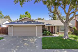 1379 Coolidge Pl, Woodland, CA 95776-6734