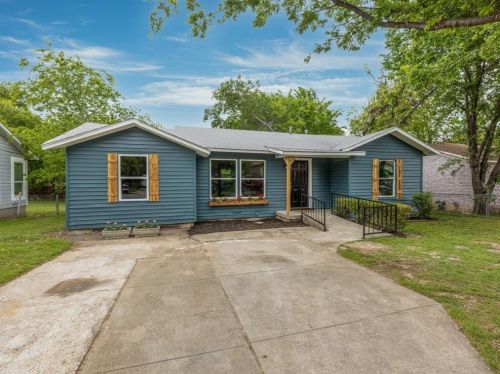 4249 Littlejohn Ave, Fort Worth, TX 76105-4246
