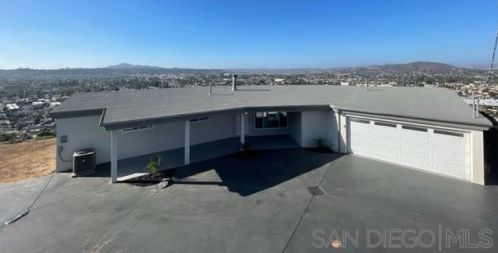 1110 Monterey Dr, El Cajon CA  92020-6718 exterior