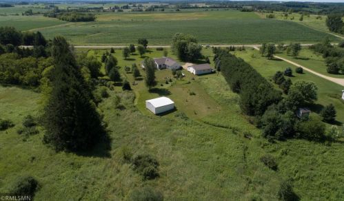 1748 30th Ave, Hammond WI  54015-5215 exterior