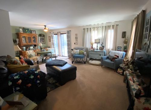 8030 Manor Cir, Milwaukee WI  53223-6228 exterior
