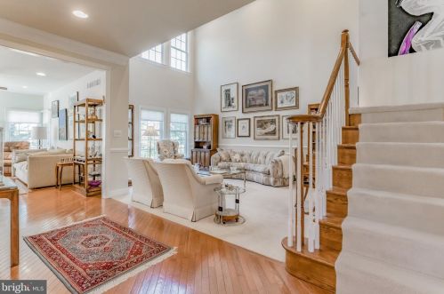 222 Winged Foot Dr, Blue Bell, PA 19422-3210