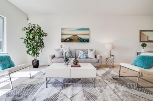 1063 Schwerin St, Daly City CA  94014-1622 exterior