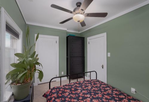 748 Beechwood Ave, Cincinnati OH  45232-1716 exterior