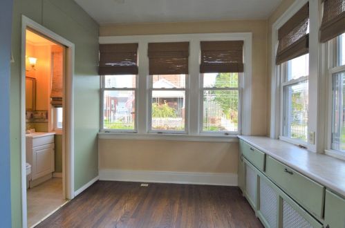 319 Margaret St, Jeannette PA  15644-1824 exterior