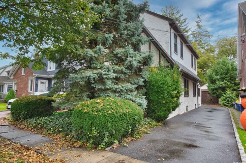 191 Violet Ave, Floral Park, NY 11001-3023