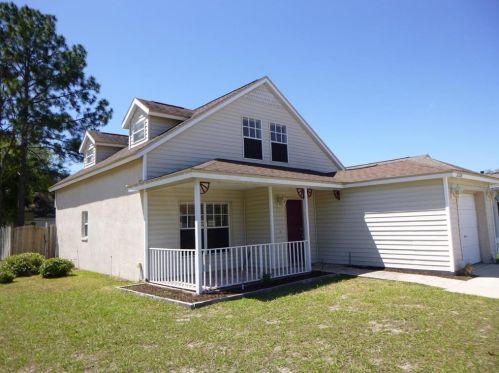 22520 Crows Nest Ct, Lutz, FL 33549-9355