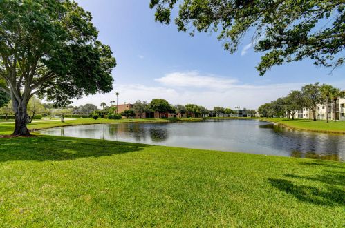 15378 Lakes Of Delray Blvd, Delray Beach, FL 33484-4376