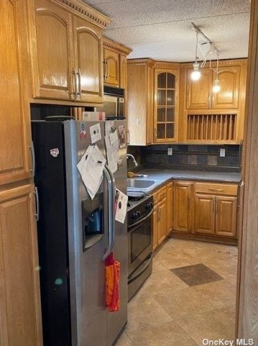 156-07 107th Ave, Jamaica, NY 11433-1318