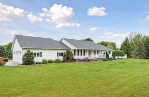 185 Hensonshire Dr, Mankato, MN 56001-9344
