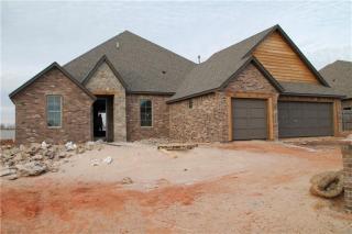 13205 6th St, Yukon, OK 73099-6559
