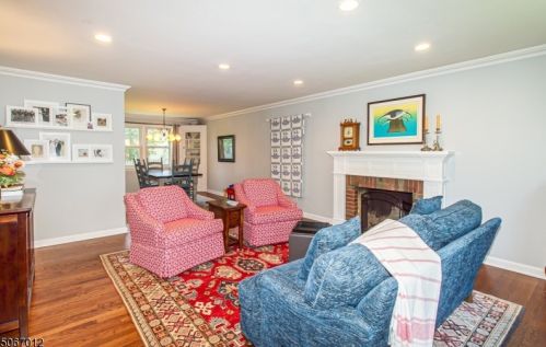 416 Manor Ave, Cranford NJ  07016-2036 exterior