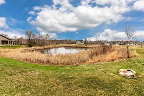2126 37th St, Saint Cloud, MN 56301-9670