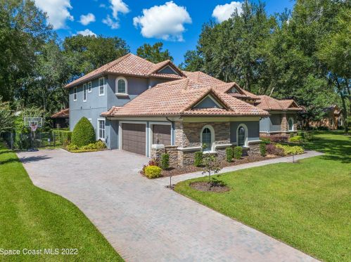 8184 Narrow Leaf Pt, Sanford, FL 32771-8131