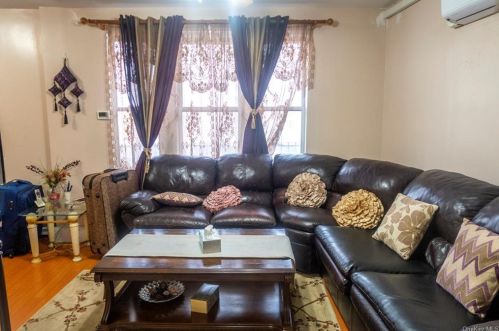 1847 Barnes Ave, Bronx NY  10462-3607 exterior