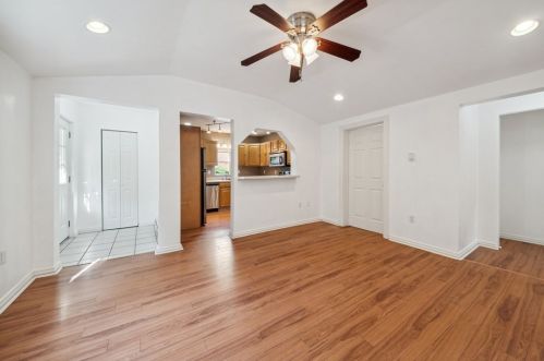 5 Stahl Sq, South Connellsville PA  15425-4007 exterior