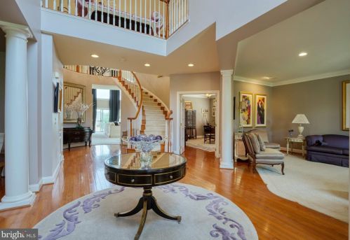 43527 Butler Pl, Leesburg VA 20176-7428 exterior