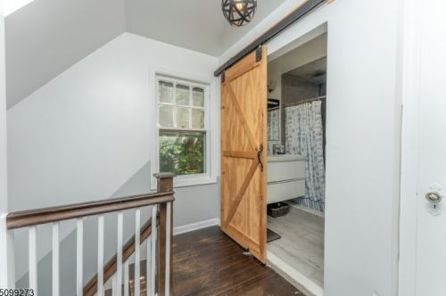 398 Drake Ave, Roselle NJ  07203-1414 exterior