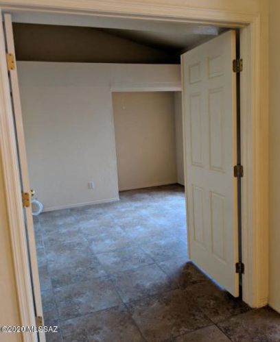 321 Ridgeland St, Tucson AZ  85737-6862 exterior