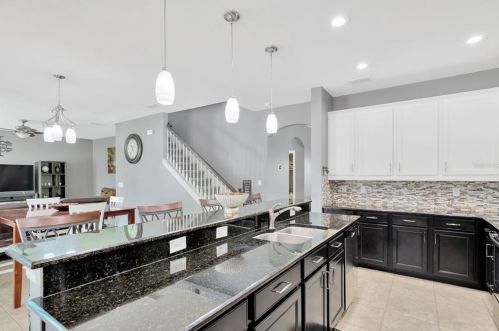 1854 Altavista Cir, Lakeland FL  33810-2795 exterior