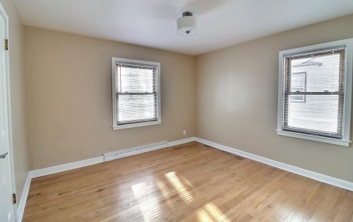 1240 Marian Ln, Green Bay WI  54304-2338 exterior