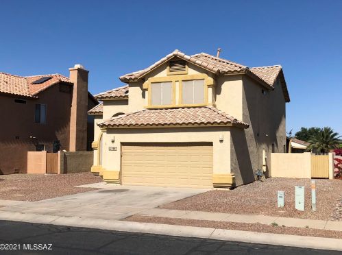 7997 Wildomar Dr, Tucson, AZ 85743-1176