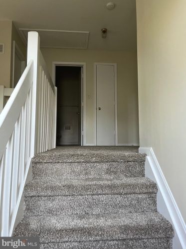 417 Wind Dr, Dover DE  19901-8601 exterior