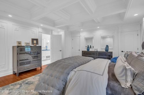 1101 Riverview Dr, Brielle NJ 08730-1121 exterior