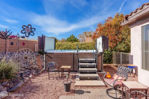 715 Wandering River Rd, Cornville AZ  86325-4804 exterior