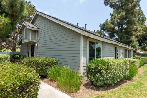 7444 Tooma St, San Diego, CA 92139-2941