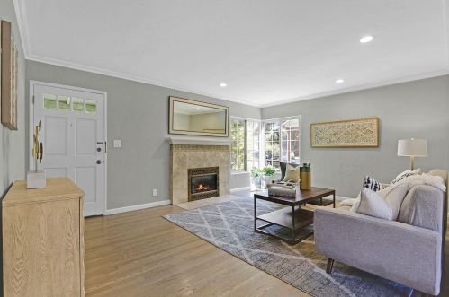 1725 Hampton Ave, Redwood City CA  94061-2608 exterior