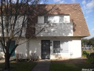 7734 La Mancha Way, Sacramento CA  95823-3862 exterior