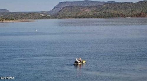 15986 Electra Ln, Sun City AZ 85387 exterior