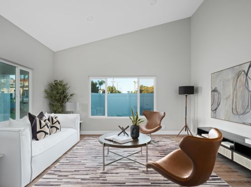 1757 Galveston St, San Diego, CA 92110-3516