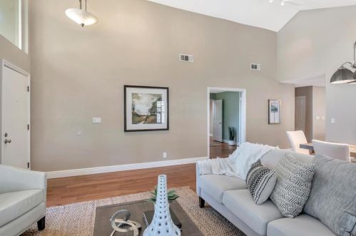 642 Colleen Dr, San Jose CA 95123-4509 exterior