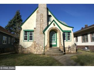 3044 Pierce St, Minneapolis, MN 55418-2113