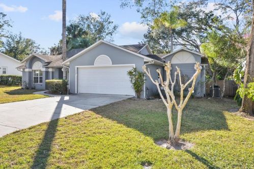 588 Ustler Rd, Apopka, FL 32712-3628