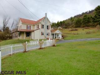 1623 Vly Vw Rd, Wingate PA  16823-8705 exterior