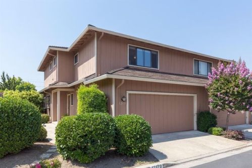 12179 Atrium Dr, Saratoga, CA 95070-3105