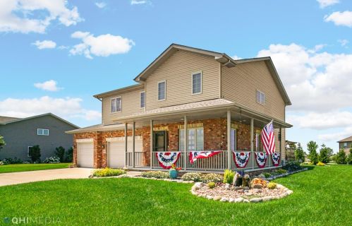 10038 Abbey Rd, Dyer, IN 46373-8620