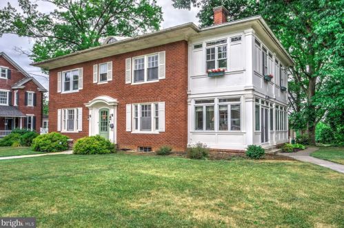 95 Main St, Landisville, PA 17538-1124