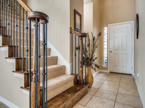 7916 Hannah St, Plano, TX 75025-6202