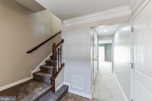 1832 Honeysuckle Ct, Downingtown, PA 19335-7201