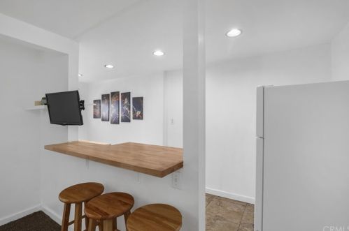 621 Horne St, Oceanside CA  92054-2418 exterior