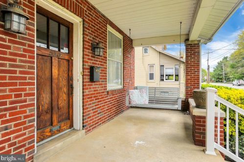 520 3rd St, Lemoyne, PA 17043-1007