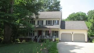 1527 Stonegate Dr, Graham, NC 27253-4324
