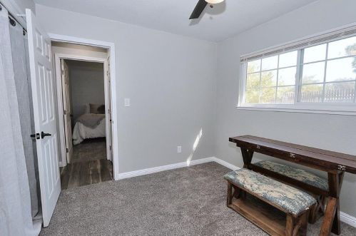 6990 Brayton Ave, Citrus Heights CA  95621-6409 exterior