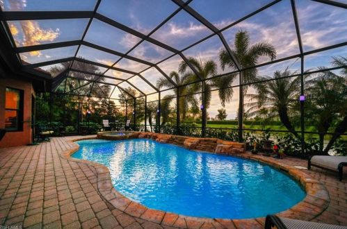 6356 Serano Way, Naples, FL 34113-1696