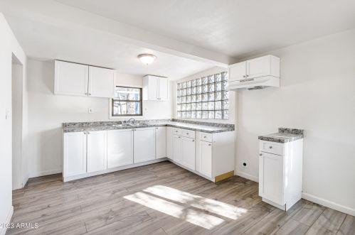 208 Cameron Ave, Casa Grande AZ  85122-4110 exterior